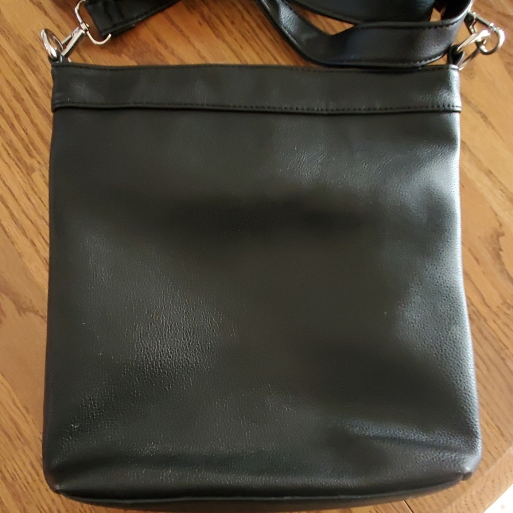 Pocketbook - Picture 2 of 5